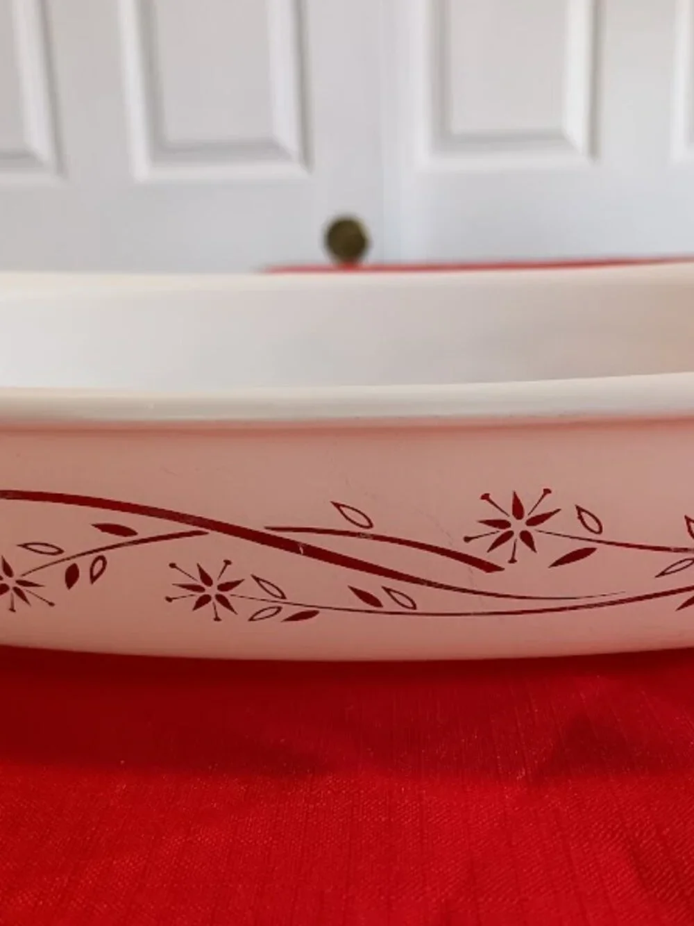 Vintage PYREX 033 Golden Honeysuckle Pattern Baking Dish